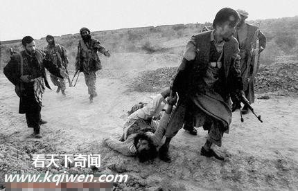 ͸�ھ�ͷ����ս���н�����ǹɱ�������˲��(��ͼ)